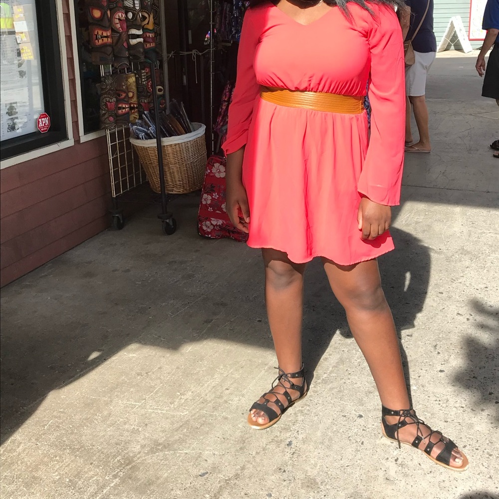 Dress - Picture 2 of 3